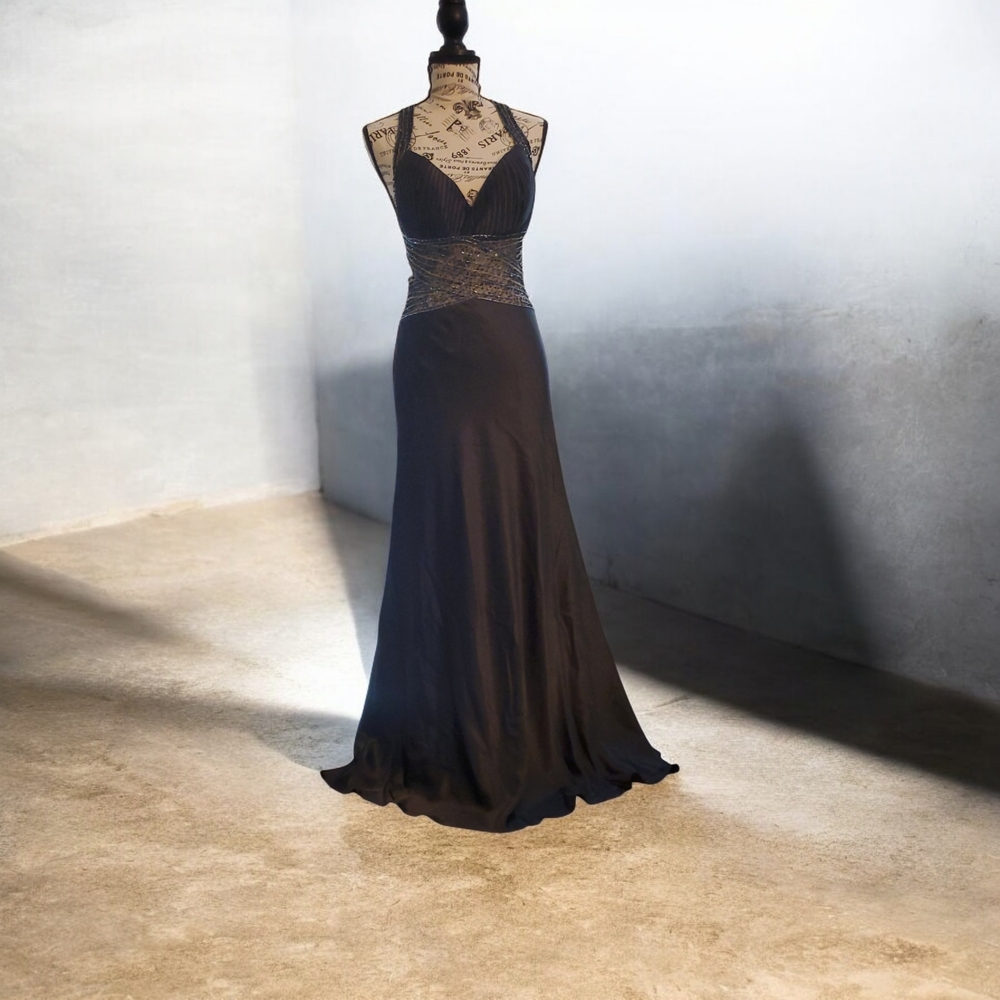 NWT Cinderella Elegant Black Backless Gown - Picture 2 of 9